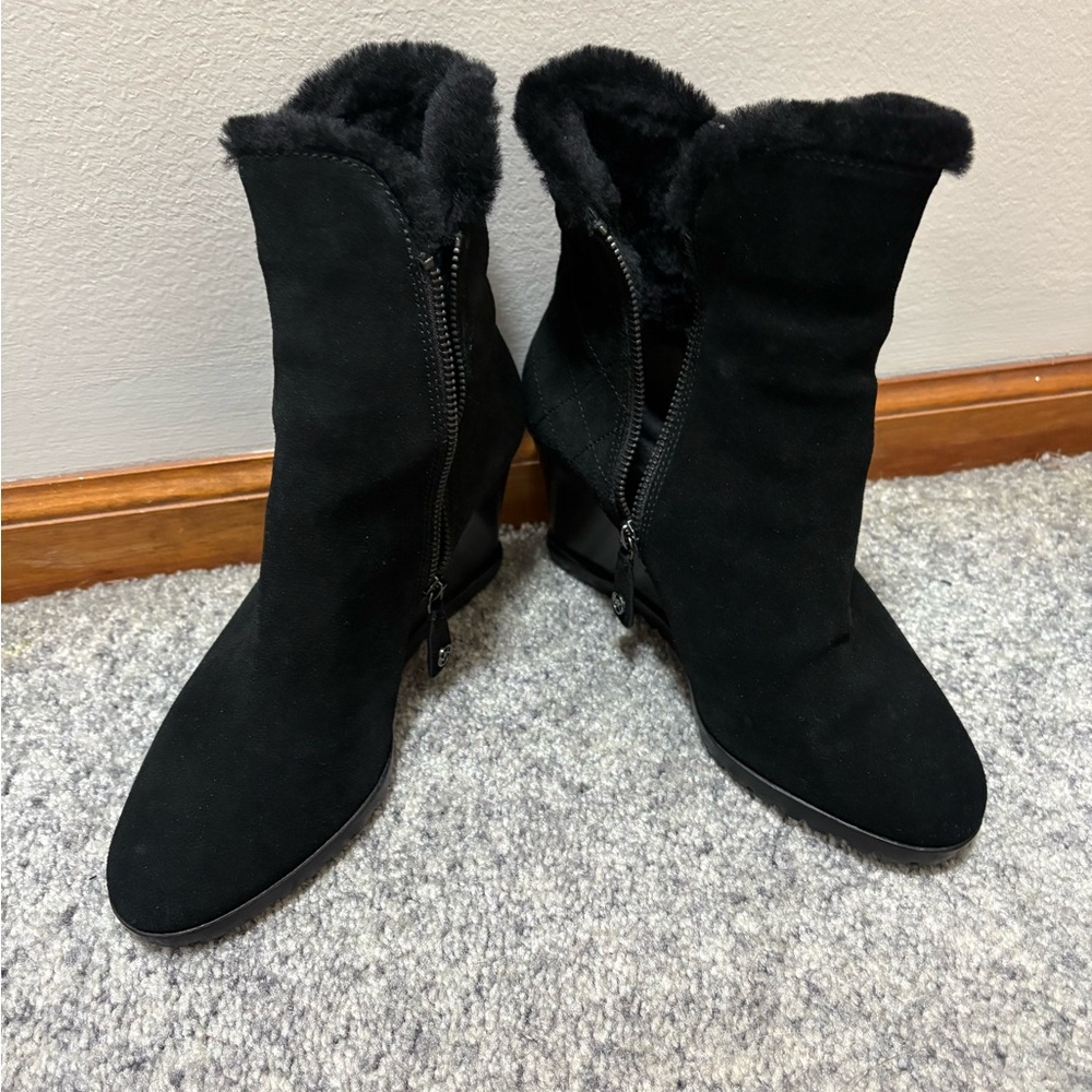 Michael Kors black suede boots with fur trim for roll over look.